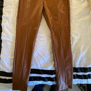 Camel Faux leather legging
